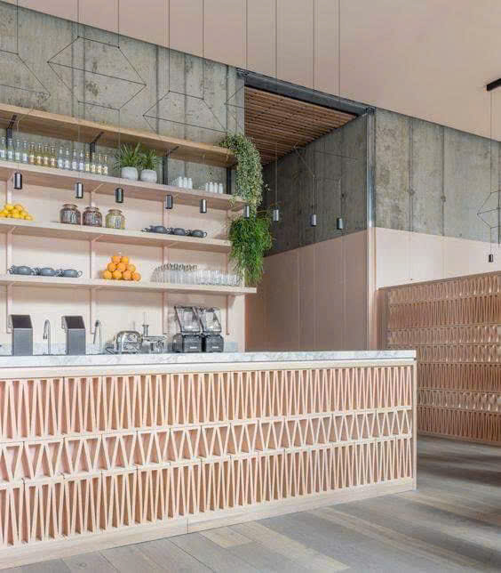 gạch bông gió chữ M trong trang trí nội thất